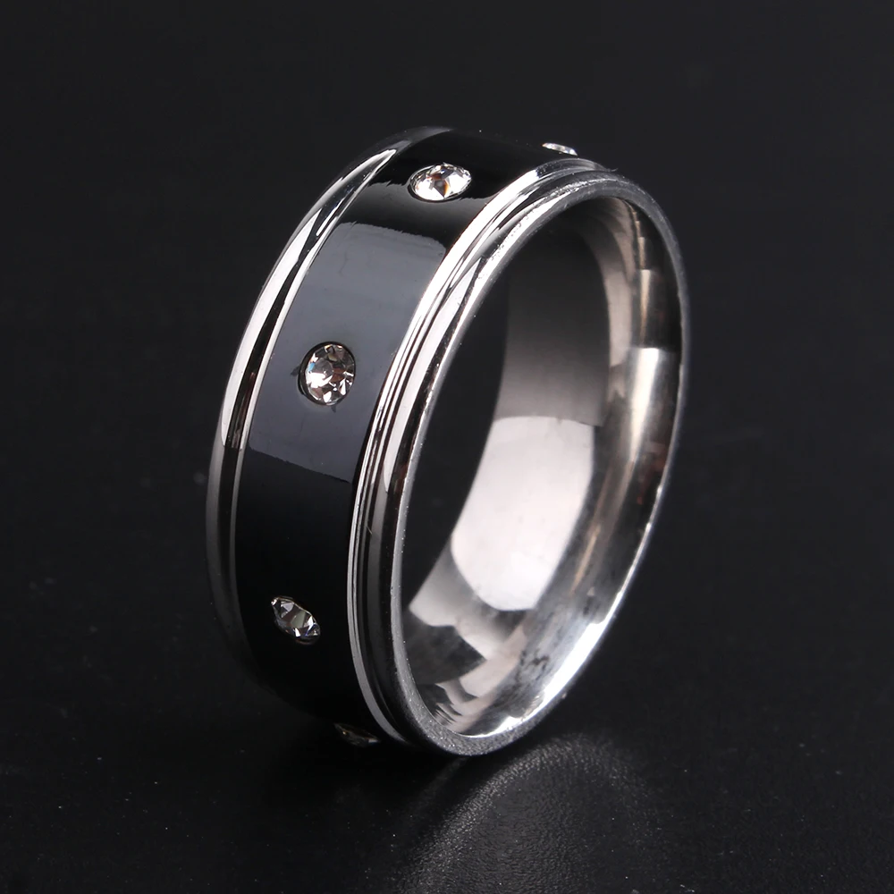 обручальные кольца 8 мм в черную полоску кристалл Обручальные кольца из нержавеющей стали 316L для мужчин и женщин оптом