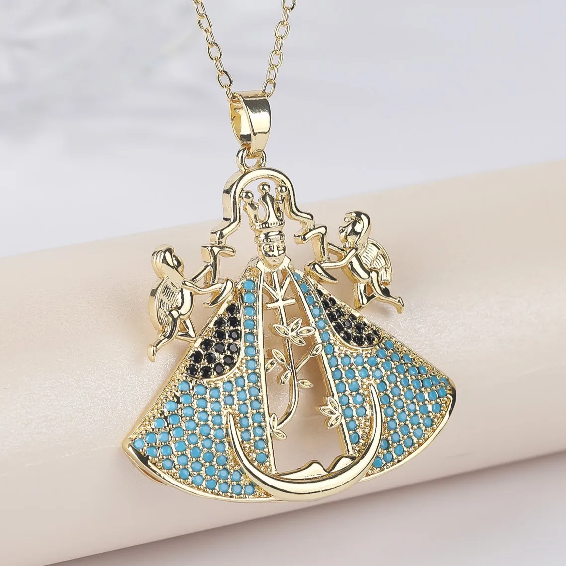 Позолоченное ожерелье Богоматери Апаресидской для женщин, Ожерелье с медной цепочкой, Католические ювелирные изделия Virgen De Guadalupe