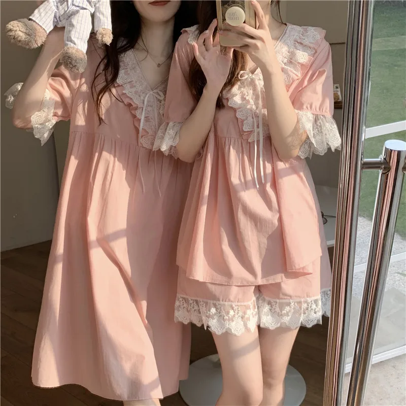 Розовая кружевная Летняя ночная рубашка с V-образным вырезом, Женская Милая Длинная пижама с коротким рукавом, хлопковое повседневное Мягкое ночное платье в Корейском стиле Kawaii
