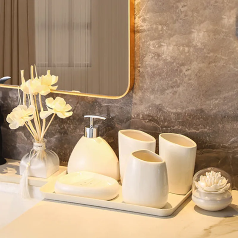 Санитарный набор из пяти предметов Европейская Простая Керамика Для мытья посуды 4-7 шт. Набор принадлежностей для ванной комнаты Свадебный Набор чашек для мытья унитаза Bru
